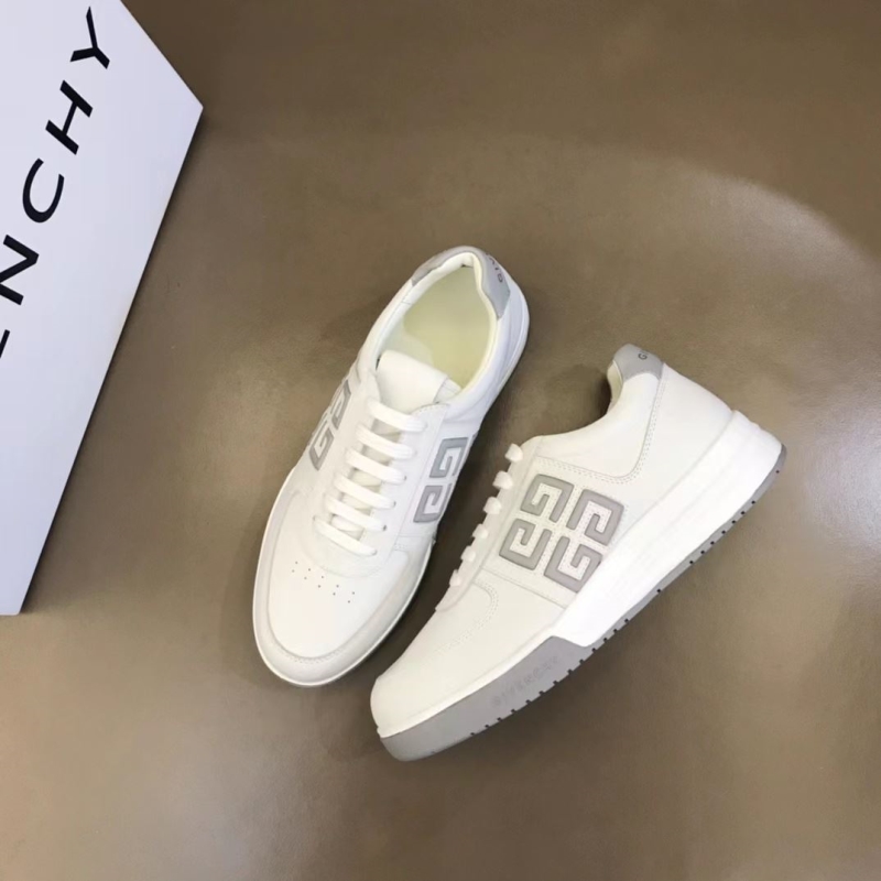 Givenchy Sneakers